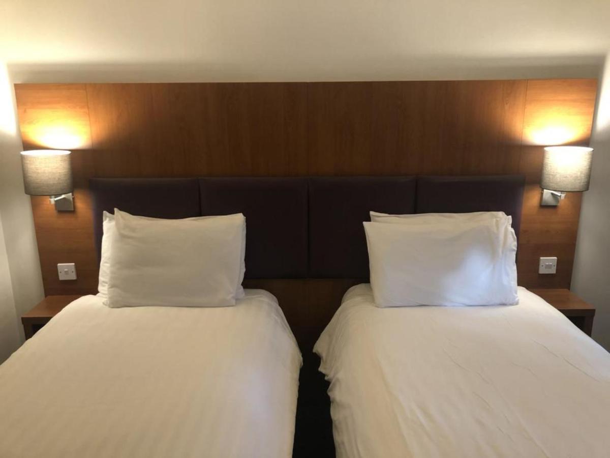 Bluemont Hotel برومسجروف المظهر الخارجي الصورة